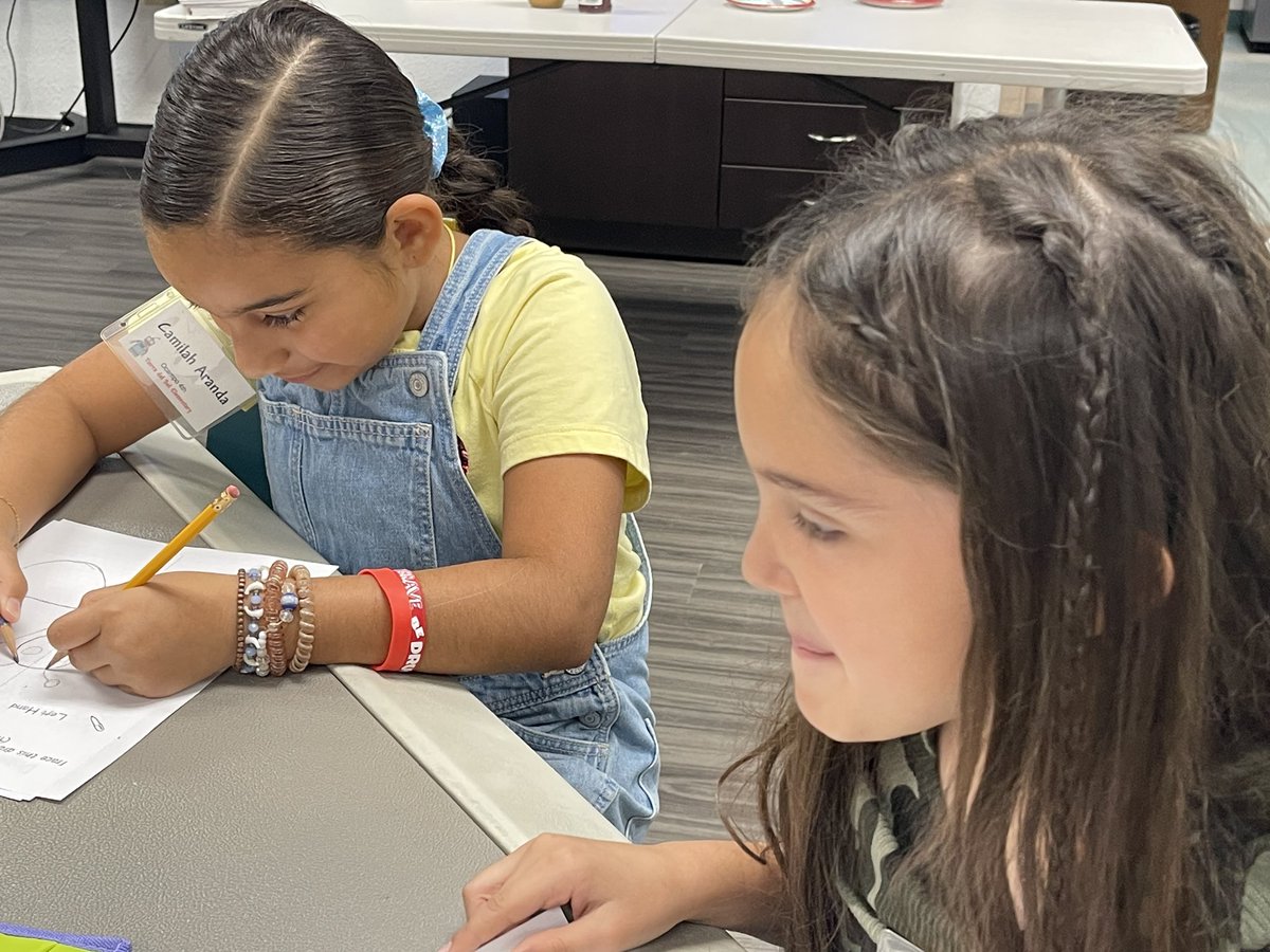 Summer School <a href="/TierraDelSol_ES/">Monica Triplett</a> The best time of the year! 😃 Fun, new friends, learning, creating, sharing, play and it’s a short day 😂. #CareerInvestigations @Jones_YISD <a href="/YsletaISD/">Ysleta ISD</a>