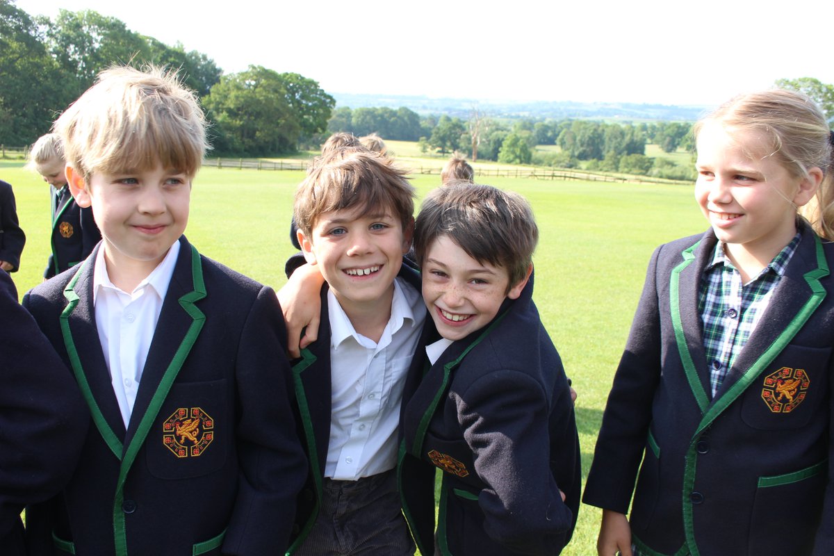 The smiles were out in force for this morning's whole school photograph, and we're raring to go for the second half of term! #teamperrott #schoolphotograph #saycheese #northperrott #somerset