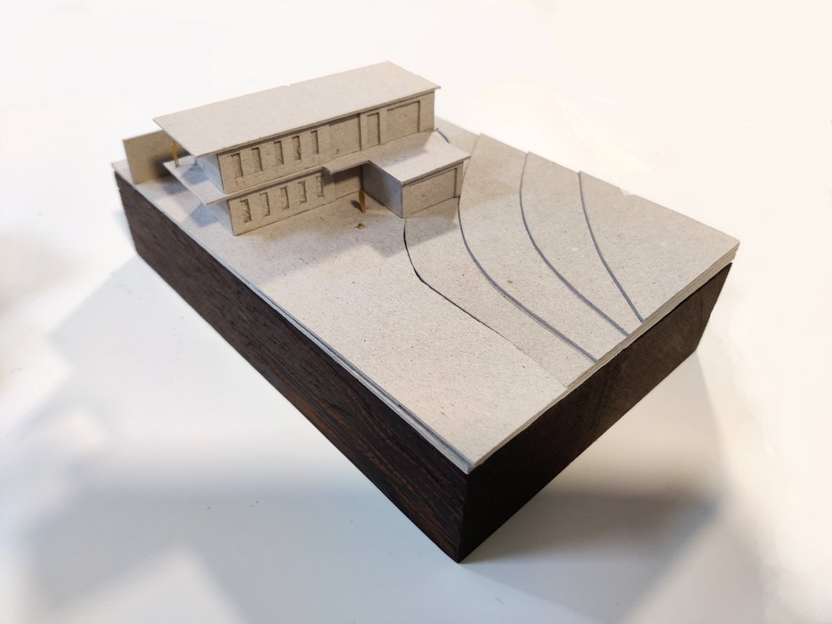 We love to test our design ideas with physical models: here's some options we've been developing for a new dwelling in the countryside.

#architecture #modelmaking #architecturemodel #cardmodel #designprocess #design