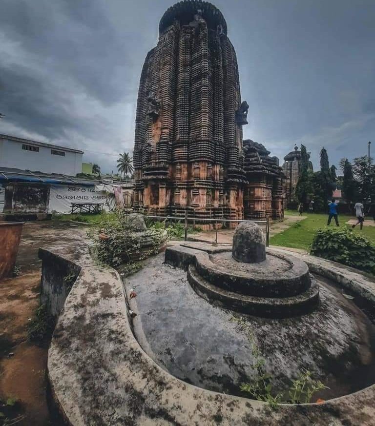 rightwingchora's tweet image. Drop a Pic of Mahadev from Your Gallery &amp;amp; write Har Har Mahadev 🚩