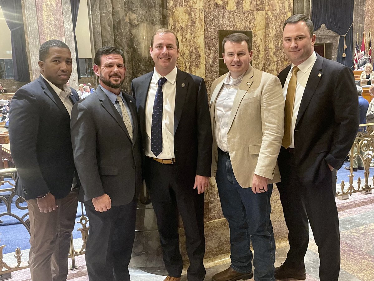 LSTADirOfOps's tweet photo. Thank you, Sen. McMath, and all the LA Senate members that supported HB 635 and competitive pay for your State Troopers! https://t.co/J1CP5h5vtJ