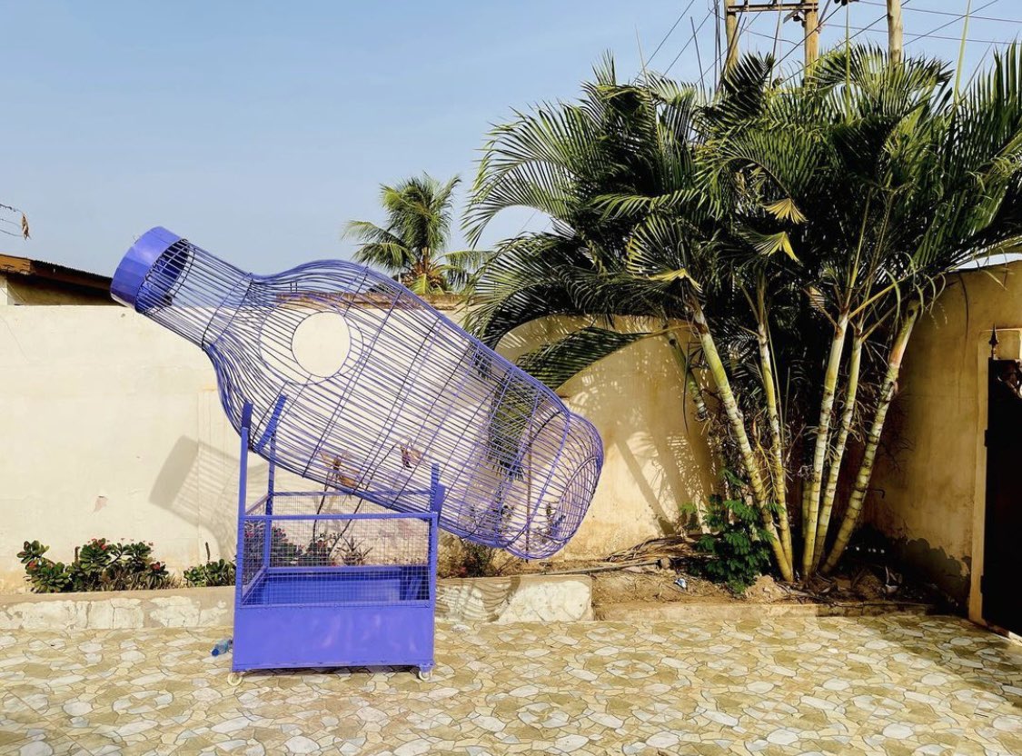 victusekissi's tweet photo. @UNDPGhana @UNFPAGhana @UNDPClimate @UNDPAfrica @UNEP @PlasticPunchGH @KansukStephen @angelalusigi @khoshmukhamedov @mestighofficial @MckingtorchAfri we built a receptacle to inculcate the habit of segregation of our waste in schools , communities , public spaces . This product can collect about 1500 plastic waste. Very friendly and attractive. #WEB2023 #UNDPGhana https://t.co/xQ82T6d2hH