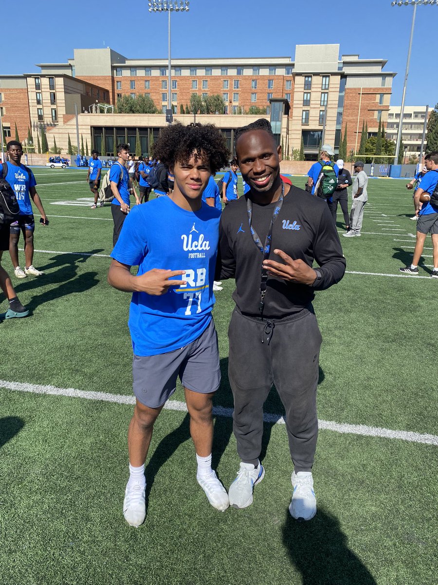 maxwellwoods0's tweet photo. Had a great time at @uclafootball camp Saturday! Thank you for having me out to compete here are some clips from the camp! @DeshaunFoster26 @Keithbelton101 https://t.co/irbg7z4TUN