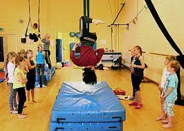 Book now at Sussexsport for Summer holiday activities for children 🤩
➡ Netball
➡ Basketball
➡ Badminton
➡ Tennis
➡ Squash
➡ Circus Skills
➡ Multisports
Visit sussex.ac.uk/sport/children…