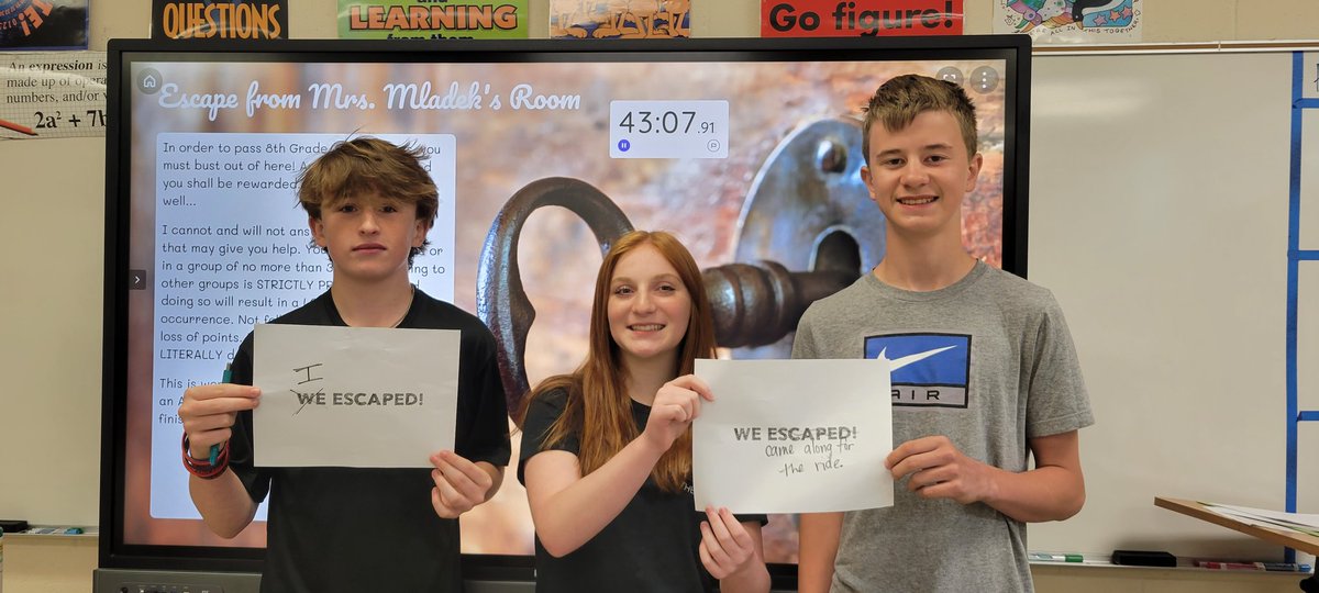 Melissa Mladek tweet media