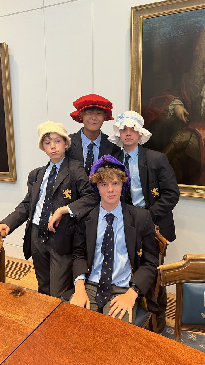 TeaAndTools's tweet photo. 1of3: Stepping into history today! Our Yr7s are exploring the roots of our cherished institution at the founding Haberdashers Hall in London. Loving their curious faces as they uncover the fascinating past of our family of schools. #DeepRoots #HistoryIsFun @Habsmonmouth https://t.co/XtVkfj4umV
