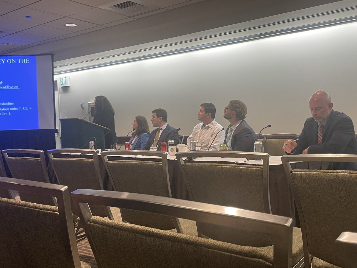 Great talk by @DrGabyVargas about “Things I wish i knew in my first year of Practice “ #ASCRS2023