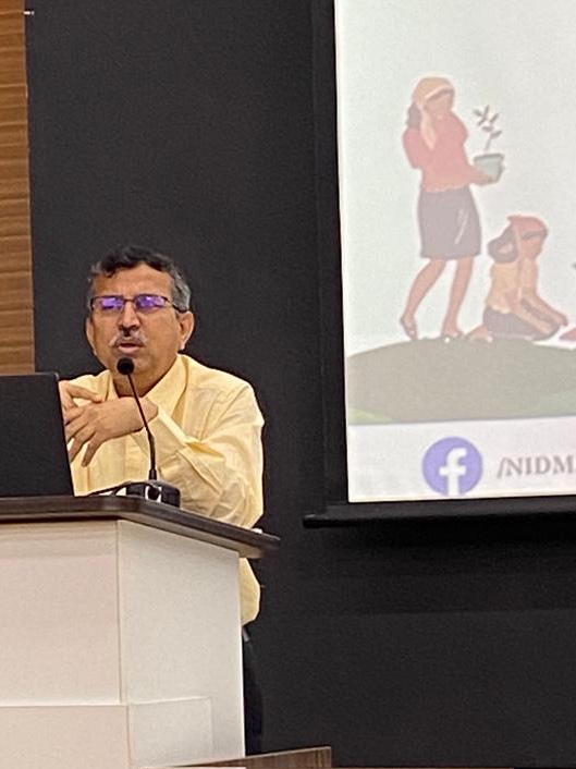 nidmmhaindia's tweet photo. 🌍Happy World Environment Day!🌿
NIDM observed #WorldEnvironmentalDay and took a pledge to #AvoidSingleUsePlastic.
@PIB_India @PIBHomeAffairs @rratnoo
#WorldEnvironmentDay2023 #BeatPlasticPollution #BeatPlasticSaveSoil #NIDM #EnvironmentalConservation #ProtectOurPlanet https://t.co/jQxpy5FszD