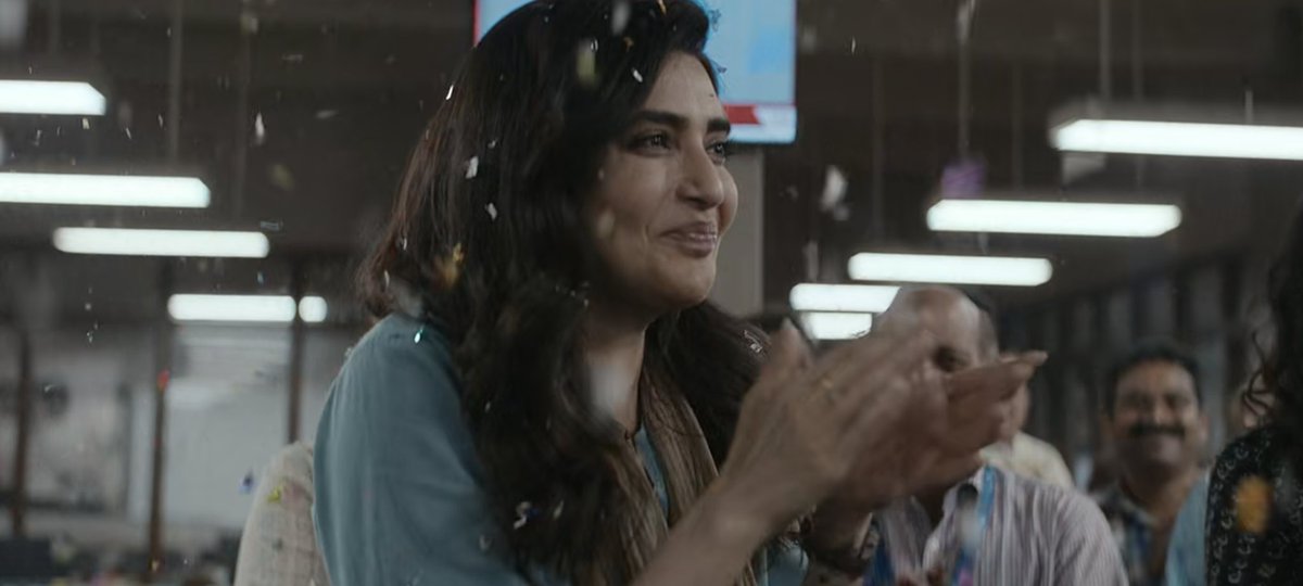 docfenil's tweet photo. #ScoopOnNetflix Binge watched on a single seating, what a show , brilliant 👏👏  Career best performance by @KARISHMAK_TANNA and the Real OG of OTT @mehtahansal always top notch ❤️❤️ https://t.co/PRlThKmWQd