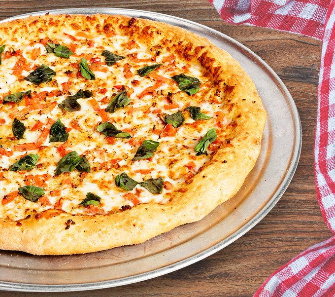 POTW 50% Off all Week: Summer Pie  
Passcode: This one time at HotBox...  
Online: No Promo Code Needed!    

WHAT’S ON IT: 
Garlic  
Tomato  
Fresh Basil 
On Olive Oil