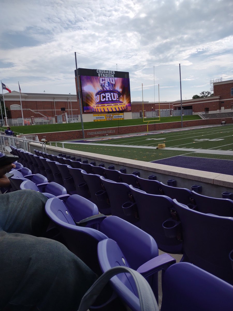 kittikat910's tweet photo. Camp #4 of the season. Where YOU at? #nooffdays #whileyouweresleep
@jor_mcq_99 @CoachAdamClark @CoachAllen78 @CoachBGamble @CoachGreenOL @CoachLytal @CoachPruitt_UAM @CoachShaqPowell @CoachTyWarren @CoachWiebelhaus @kyleyoung_BSU @SFA_FBRecruit @CoachBigHU https://t.co/T37B7dY5K9