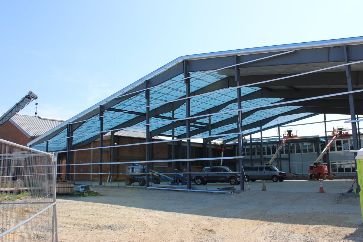 Pallotti_HS's tweet photo. Another Pallotti construction update! The steel has gone up for our Indoor Athletic Center and the roof is well underway. We can’t wait to show you all more updates over the summer! https://t.co/oJjqveI5Om