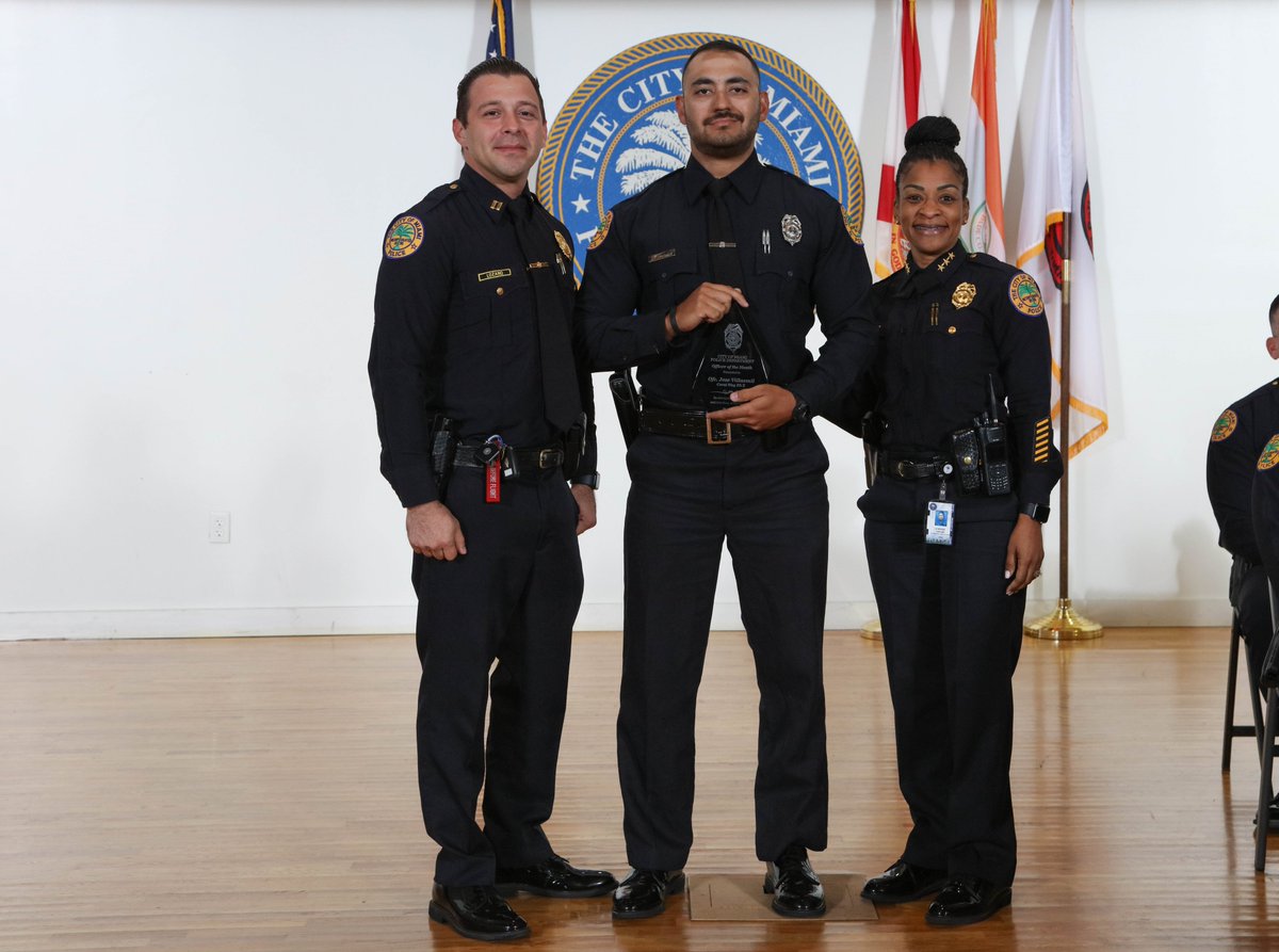 Congratulations to <a href="/miamipd/">Miami PD</a> Officer of the Month, Officer Villasmil. #Congratulations