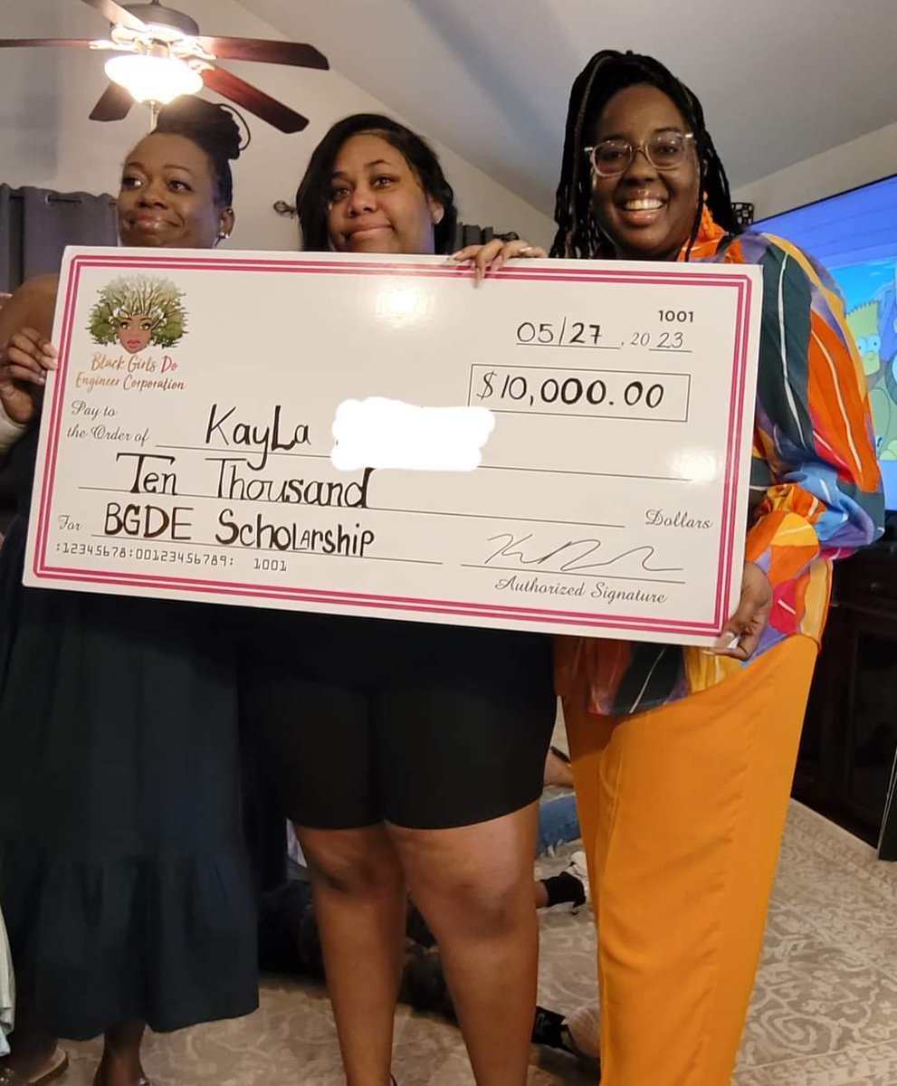 #BGDE #scholarship 

We are happy to award $10,000 to one of our BGDE Members! Kayla, we wish you much success  on your journey to Prairie View A&M University to study #computerengineering

#blackgirlsdoengineer #scholarshiprecipient #engineering #GirlsInSTEM