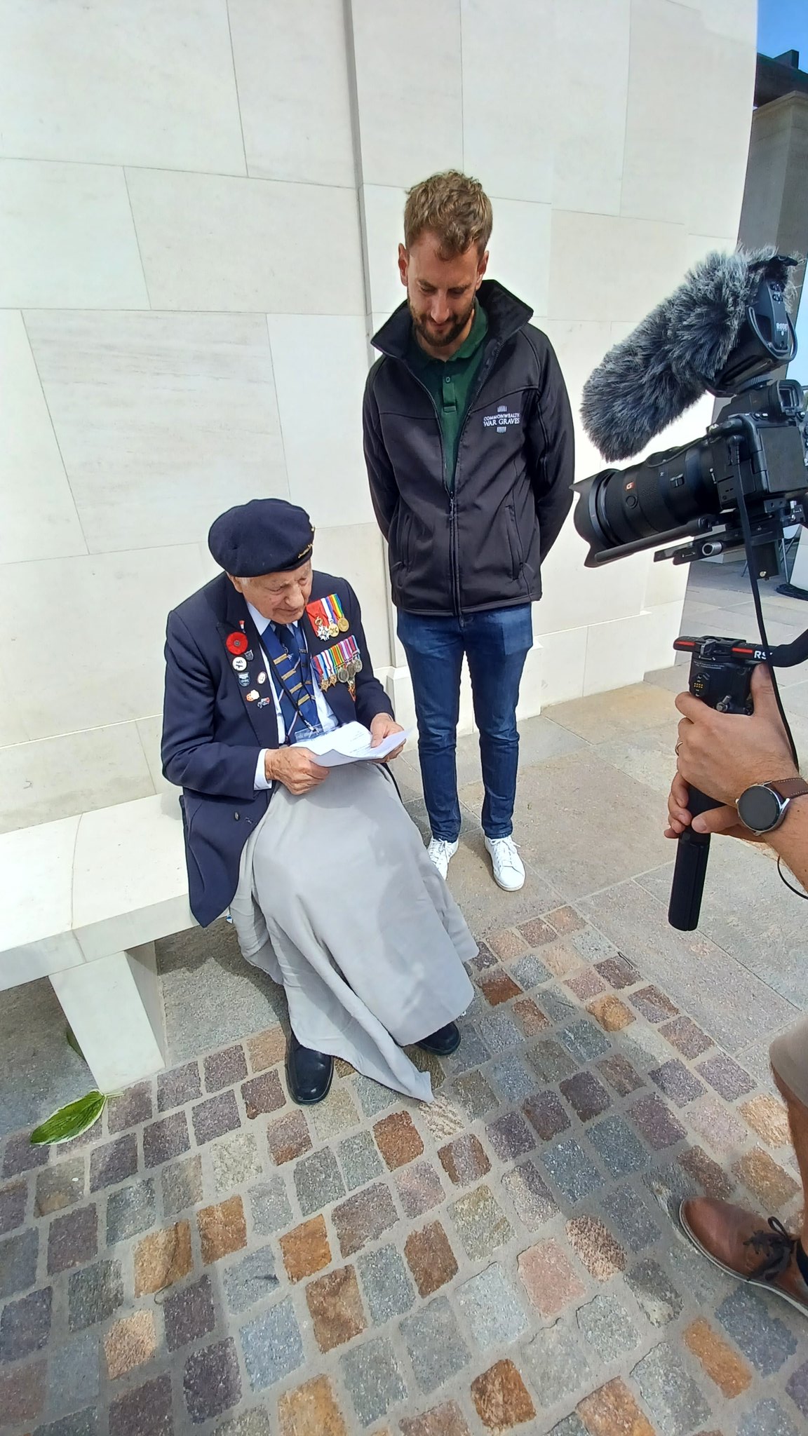 Jane Lawson🌹 on Twitter "Stop 4 britishmemorial where we met some