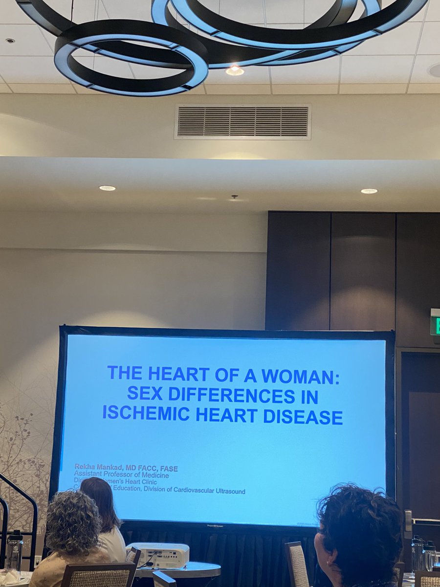Overjoyed at the awesome learning and networking experience I gained from attending and participating in the poster competition @MidwestACC @WomenCardiology conference. No offence to our male counterparts, but was also refreshing to see more dresses and frills in cardiology😄