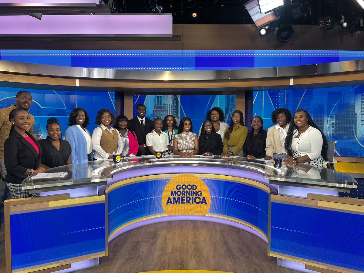 FAMUSJGC82's tweet image. Our 22’-23’ Disney Storyteller Scholars have commenced their summer internships with renowned @Disney media outlets in New York City, including ABC News, Good Morning America, The View, Nightline, ABC 20/20, and ABC GMA3. Join us in celebrating this group of 16 scholars.