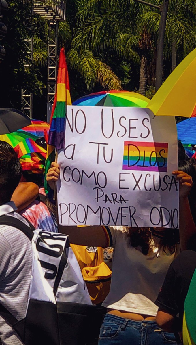 cherryBoy_2125's tweet photo. El pride es mucho más que hombres musculosos semi-desnudos #Guadalajara #PrideMonth #PrideMonth2023 #gdl #guadalajarapride #LGBTQ #gdlpride https://t.co/SJCQeXgrdP