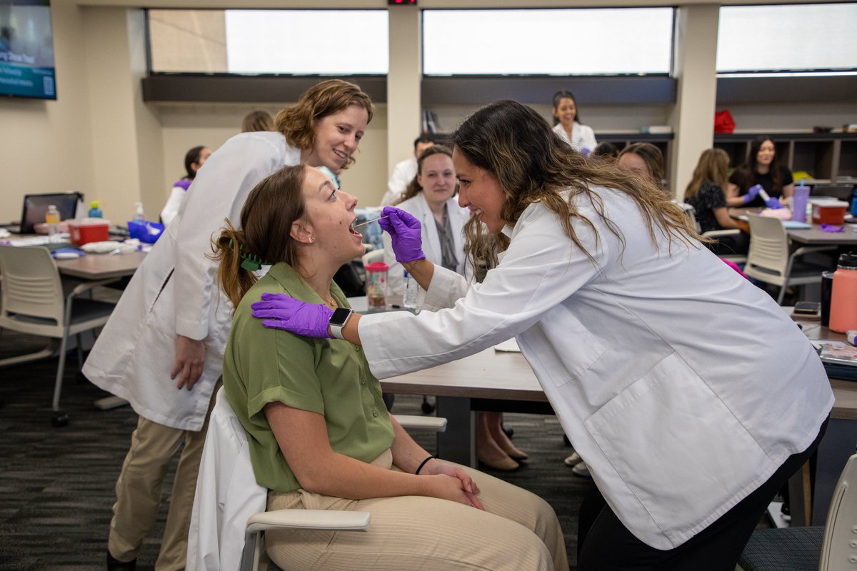 MCWPharmacy's tweet image. The Class of 2025 is now certified to perform point-of-care testing, commonly used for chronic disease management and infectious disease screening. Students had the opportunity to practice nasal and throat swabs, using their classmates as mock patients. #PointOfCareTesting