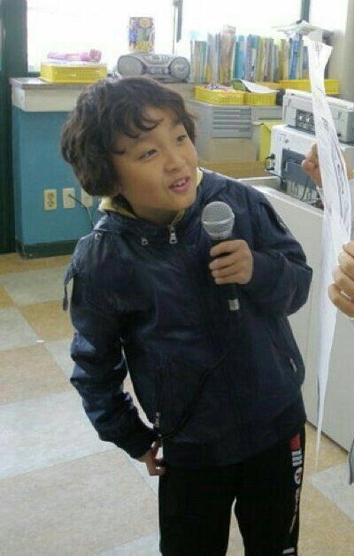 zahhhhh17's tweet photo. Haechan kecil ini sekarang udah banyak sekali penggemarnya, dia tumbuh menjadi anak lelaki yang baik yang memberikan kebahagiaan ke semua orang🥺🤍

#기다려왔잖니_쩨고의날_해찬생일 #HAECHANDAY #HAECHAN https://t.co/pcu7XrO4a9