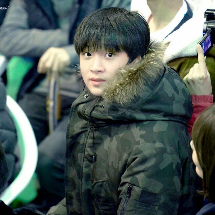zahhhhh17's tweet photo. Haechan kecil ini sekarang udah banyak sekali penggemarnya, dia tumbuh menjadi anak lelaki yang baik yang memberikan kebahagiaan ke semua orang🥺🤍

#기다려왔잖니_쩨고의날_해찬생일 #HAECHANDAY #HAECHAN https://t.co/pcu7XrO4a9