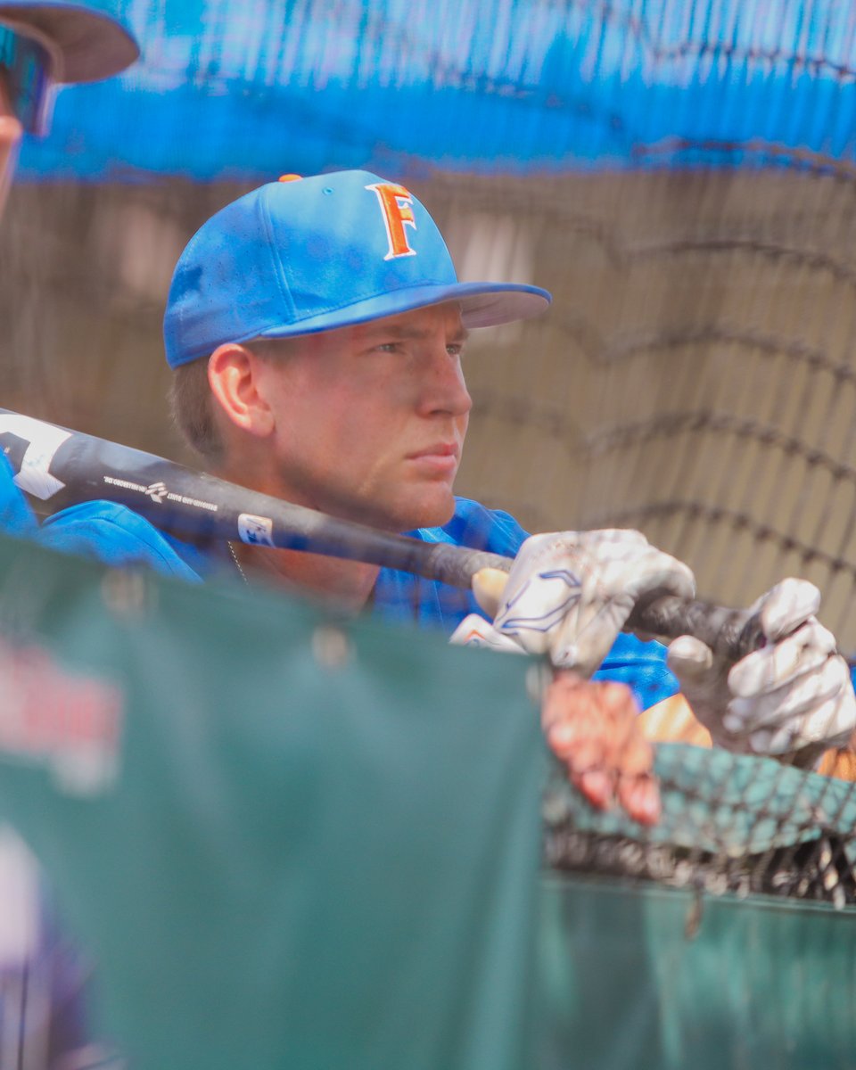 GatorsBB's tweet photo. ⏳⏳⏳⏳⏳ https://t.co/3hO0NhjAcx