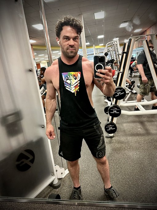 It&rsquo;s #pride y&rsquo;all 🏳️&zwj;🌈🌈🏳️&zwj;⚧️. Repping my @FortTroff FT Pride Shirt that I naturally cut into a sexy tank<a href="/tag/pride"class="tags">#pride</a><a class="tags" target="_blank" title="On Twitter" href="/?out=eyJ0eXAiOiJKV1QiLCJhbGciOiJIUzUxMiJ9.eyJpYXQiOjE3MjI1MTUxNTEsImlzcyI6InR3cG9ybnN0YXJzLmNvbSIsIm5iZiI6MTcyMjUxNTE1MSwiZXhwIjoxNzU0MDUxMTUxLCJyZWRpcmVjdF91cmwiOiJodHRwczovL3R3aXR0ZXIuY29tL0ZvcnRUcm9mZiJ9.0-83ITgNZlXfTG-xhf2PIyBAkUtq_KxR_FQM8J2zRbptQi9AqKGyrUmL-K6KxjxbAIg031PRexhM1dyIFW50pA">@FortTroff</a><a href="/tag/gay"class="tags"><span>#gay</span></a><a href="/tag/gaypride"class="tags"><span>#gaypride</span></a><a href="/tag/gayonlyfans"class="tags"><span>#gayonlyfans</span></a>