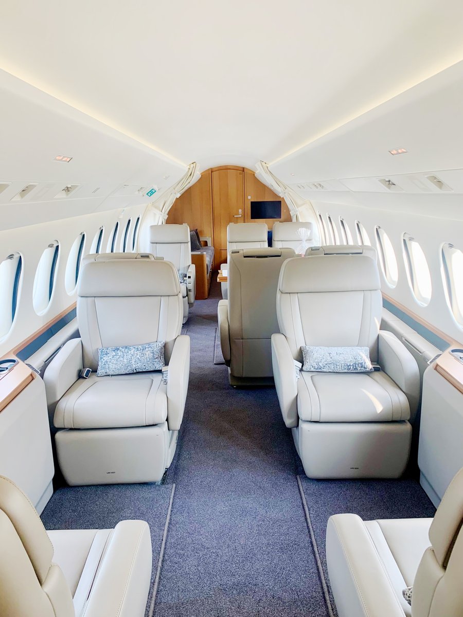 PriveJets's tweet image. Your week begins here. #FlyPrive

Visit privejets.com to request a quote for an upcoming trip.