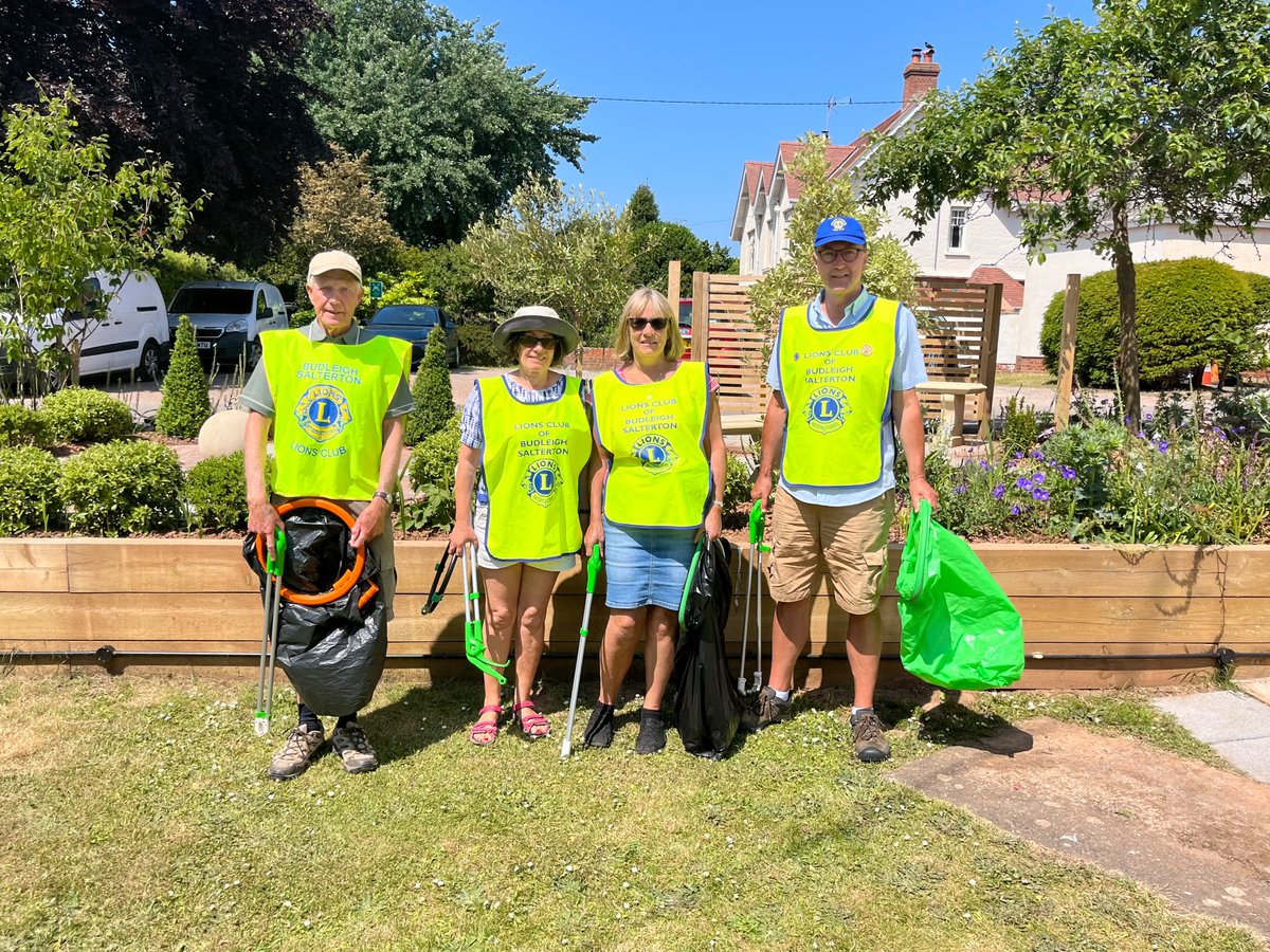 #Budleigh #Lions were out #litterpicking this morning on #WorldEnvironmentDay2023, why not join us?! #StepForward #MakeADifference budleighlions.com