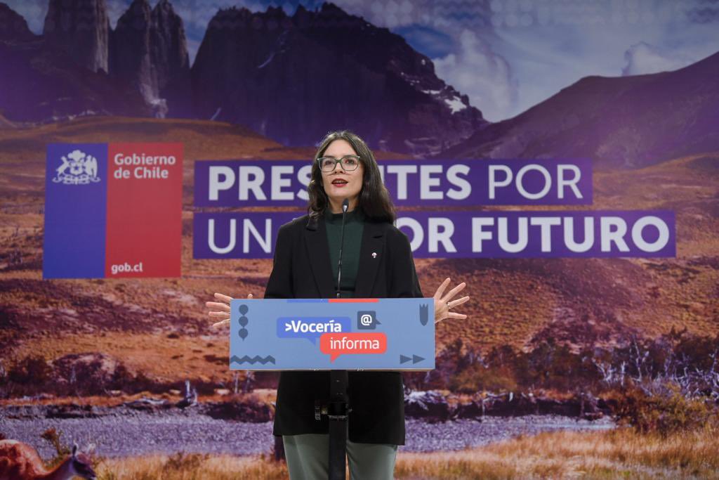 La reforma tributaria es urgente para las personas que más lo necesitan y para la clase media.

Hemos logrado avances concretos sin la reforma tributaria, pero para aumentar las pensiones, dar respuesta a la deuda histórica con los profesores/as y materializar los acuerdos en