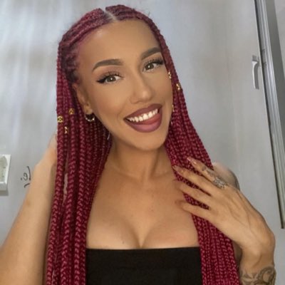 Rubiablume's tweet photo. #NuevaFotoDePerfil https://t.co/hvxLs0eU0g