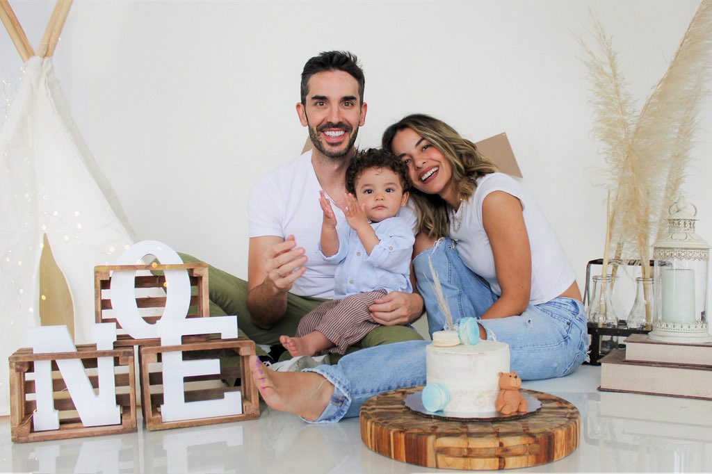 PedroPrietoTv's tweet image. Empieza nuestra semana favorita ❤️ @TitiJaques #1año