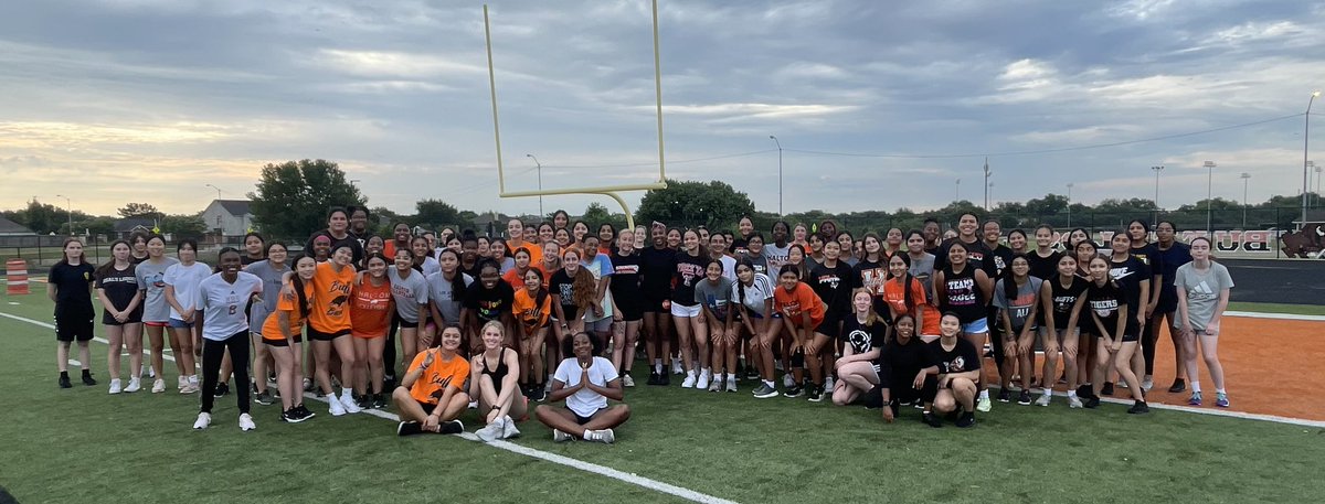 coachfearsHHS's tweet photo. Day 1 ✅
“You can’t own success-rent is due EVERY DAY!”
@BirdvilleISD @Coach_JWTucker @HHSBuffNation https://t.co/tQ04y1E1FQ