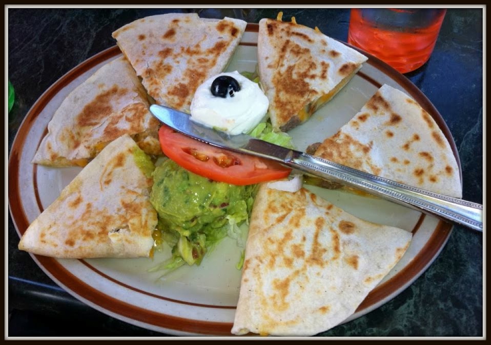 Whether you are looking for a burrito or a margarita, Red Pepper Bar & Grill is here for all your Mexican food needs! redpepperbarandgrill.com #AuthenticMexicanFood #MexicanRestaurant #Margaritas #BurritosLosAltos