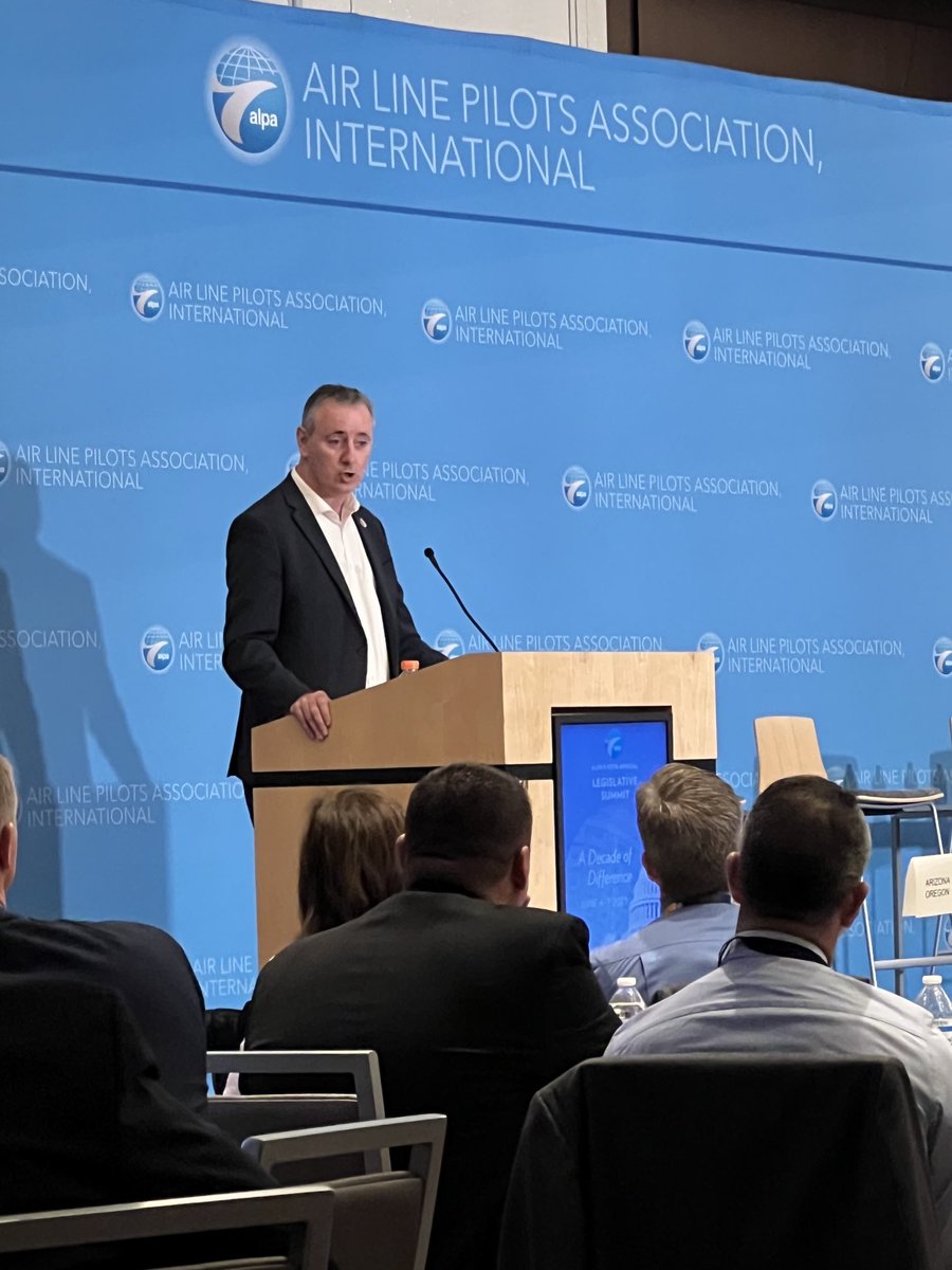 Starting #ALPA2023summit strong with pilot partisan champion ⁦<a href="/RepBrianFitz/">Rep. Brian Fitzpatrick 🇺🇸</a>⁩ talking about aviation safety and worker rights