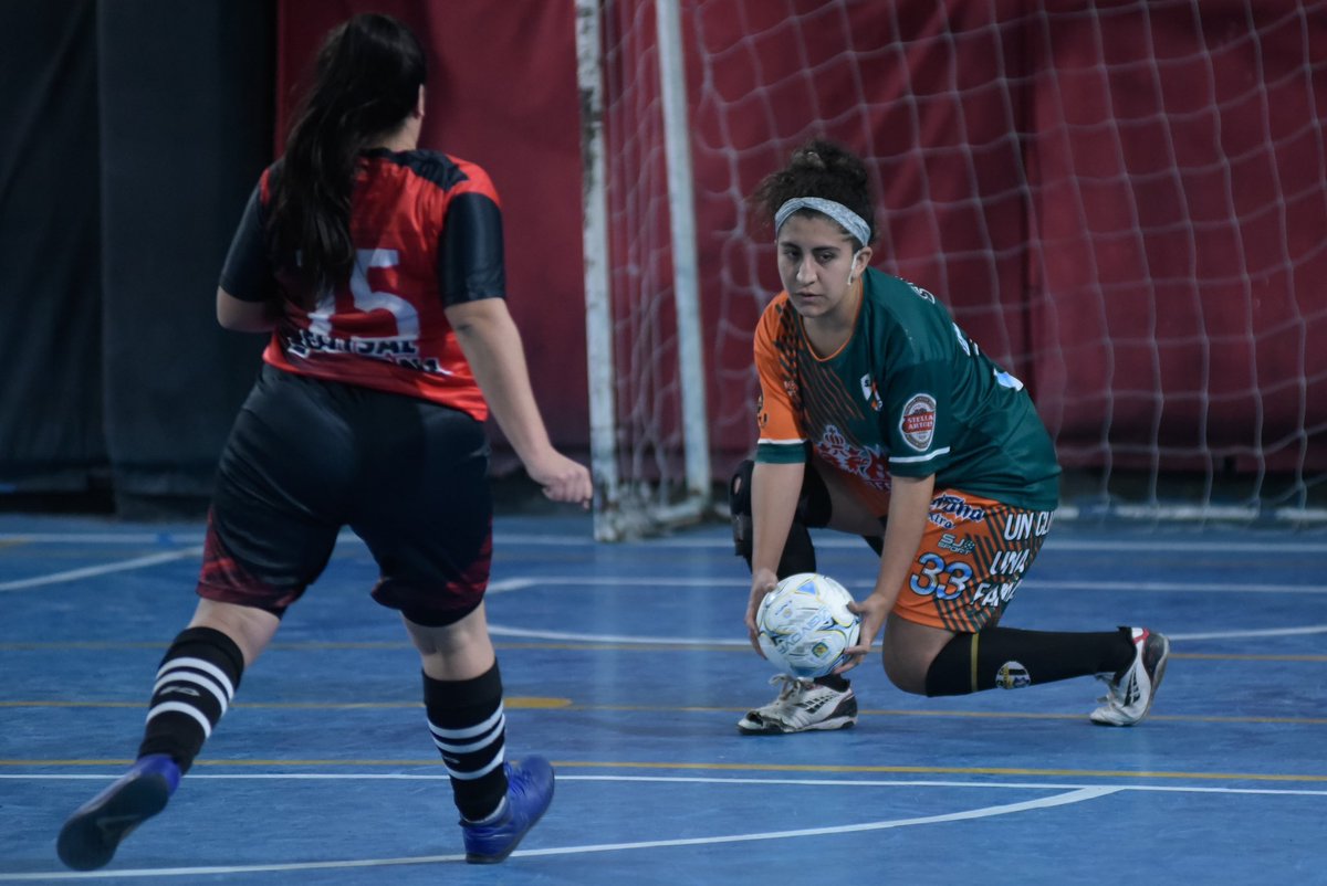 #Femenino | Un poco de suela y puntin ⚽️🏆

Quintana 🆚 San José