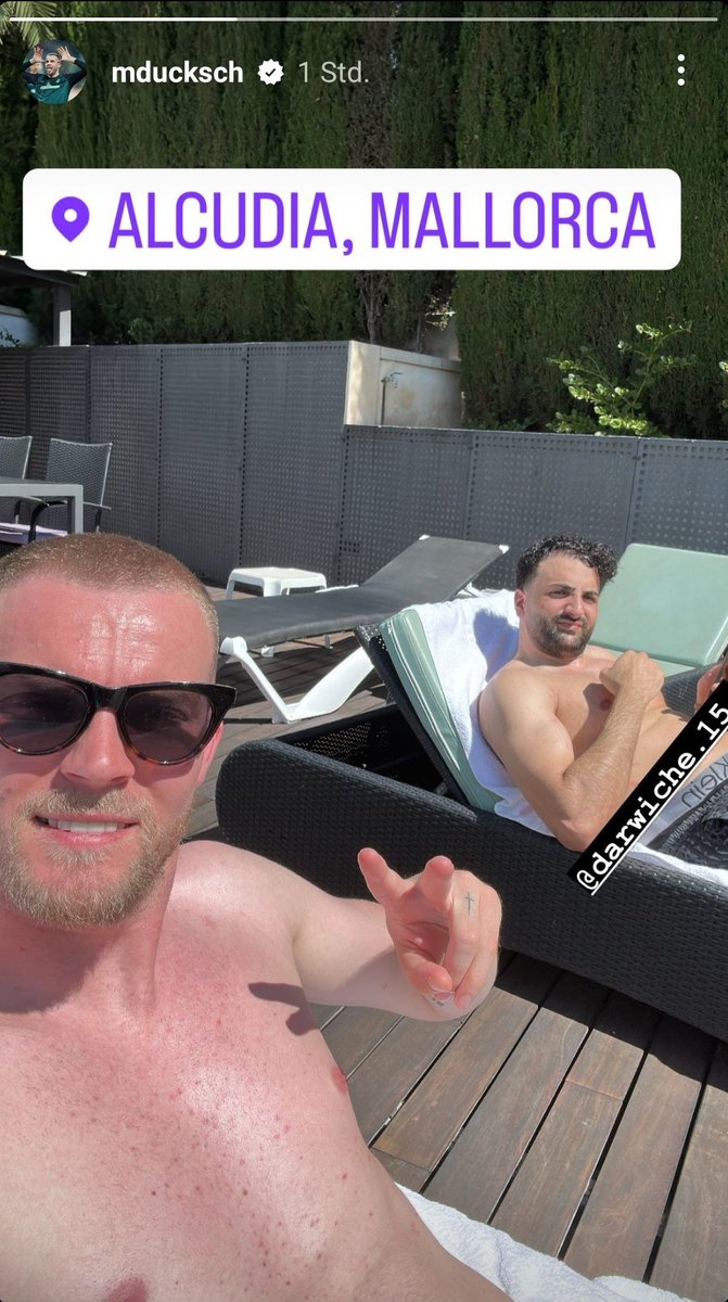 Breaking: Marvin #Ducksch bereitet sich offensichtlich auf Wechsel nach England vor #Werder