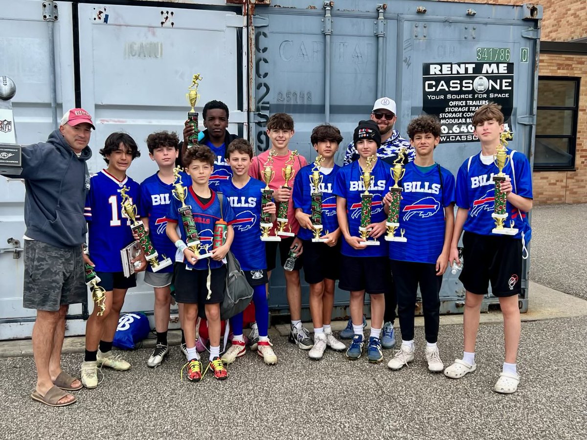 Team Kaufman.                                      2023 LIFFL/NFL Spring Season.              12u Boys Conference.                         Long Island Champions