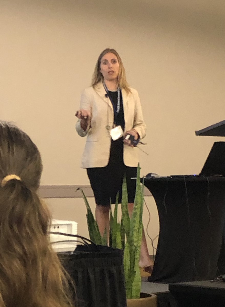 @laurenroukia discussing #HumanMilk inspired nutrients to address increased risk of susceptibility to infections in young and aged populations at #BHMSRC
