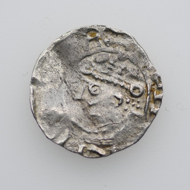 AlfaNumismatics's tweet photo. Also, on our 14th auction, we have an interesting array of German medieval denars and brakteats.

To view this auction and bid:
https://t.co/oRGTxVJwpC

#auction #Coins #denar #denier #coin #numismatics #medievalcoins #penny #numismatik #ilisch #auktion #Brakteat https://t.co/Uk0jBQnRMt