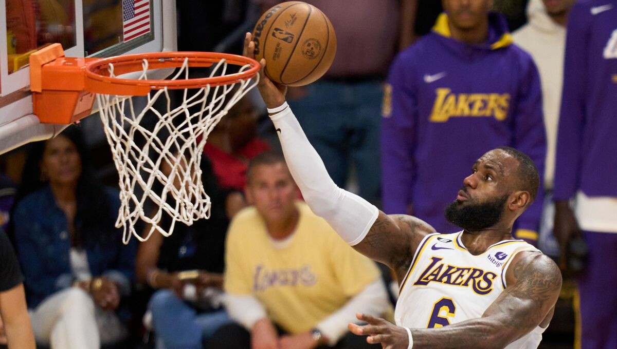 ENORME 😱😍 La star mondiale du basket LeBron James donnera le départ du Centenaire des 24 Heures du Mans samedi 🏎️ #LeMansCentenary #LeMans24 
➡️ l.francebleu.fr/p7Ca