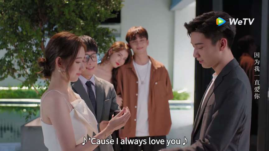 I'M DISTRACTED BY HIS EXPRESSION HERE TOO!!! 😭🥹
HE'S SO IMMERSED BY THE PROPOSE 😭🥹

#TheLoveYouGiveMe  
#ChenXinhai