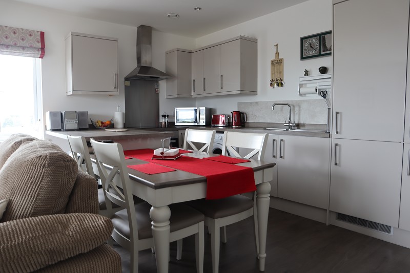 _Smart_Move's tweet image. NEW: Vicarage Farm Road #Peterborough. Flat - 2 bed £225,000