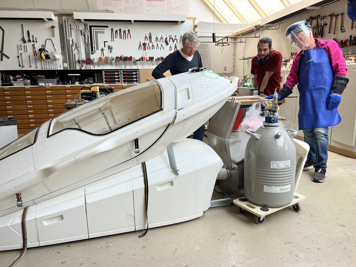 SarcoProject's tweet photo. Pre-loading the Sarco #3 with liquid nitrogen prior to first instrument test trials carried out today in NL https://t.co/0eGrewO7EH