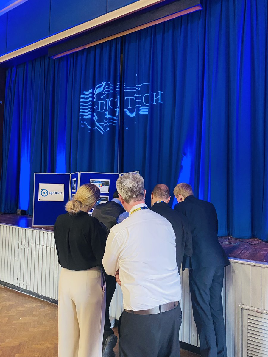 DigiTech Live is underway at the Herts Regional Training Centre! #AppleRTC #AppleEDU #AppleADS <a href="/Herts_RTC/">Hertfordshire RTC</a> <a href="/Apple/">Apple</a> <a href="/ScholarsEdTrust/">Scholars' Education Trust</a> <a href="/SRA_StAlbans/">Samuel Ryder Academy</a>