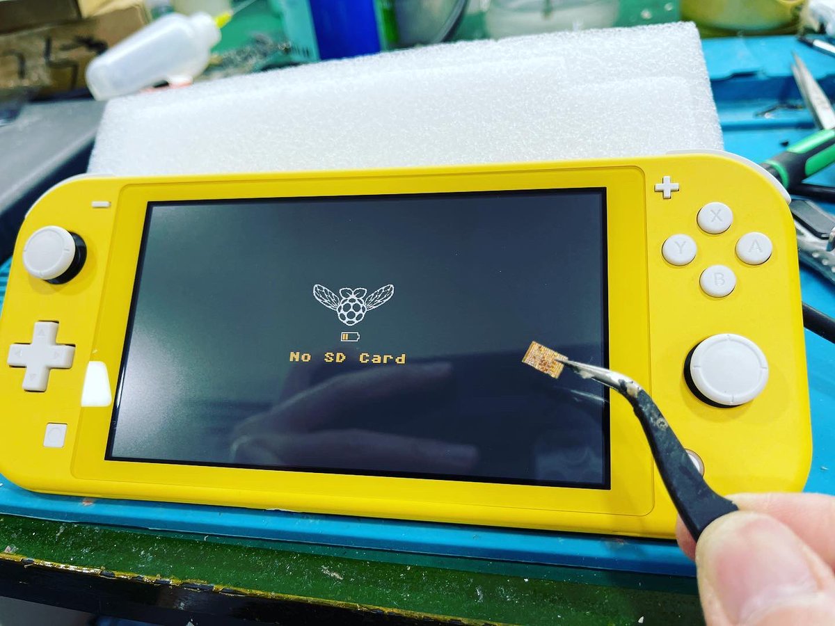 Nintendo Switch lite Wifi module replacement & Picofly modded service.
#sungeiwangplaza #bukitbintang #kl #midwaystoremalaysia #nintendoswitch #nintendoswitchlite #nintendoswitchmod #gamingconsole #gamingconsolerepair #hekate #nintendoswitcholed #NintendoSwitchOLED