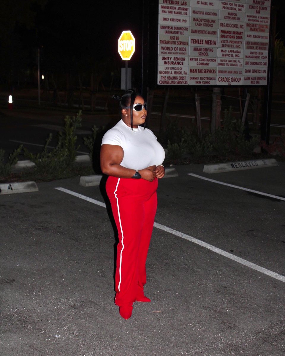 Okay but did y’all hear that i Relaunched my online store ?? Go shop
The raw tingsssss 
SHOPJKLONOW.COM