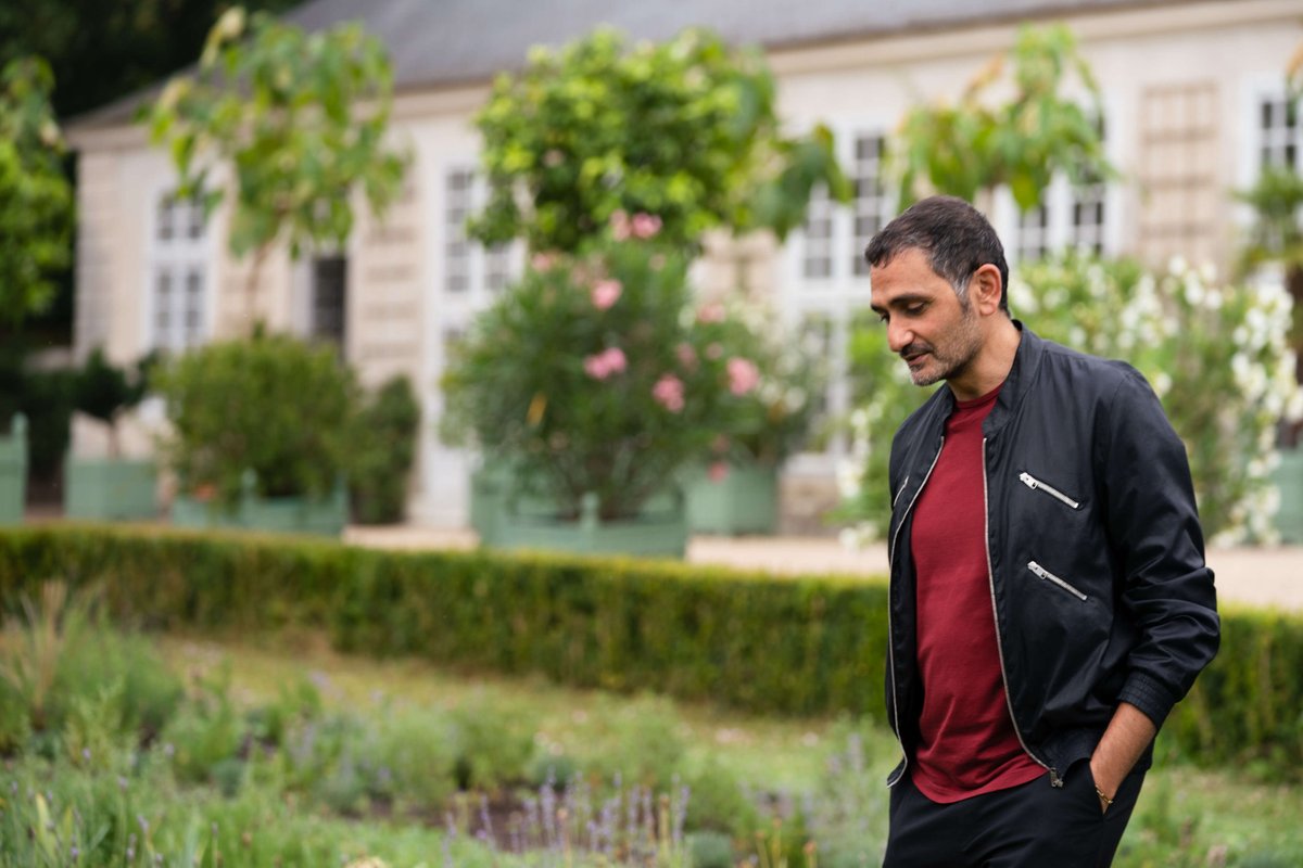 Thanks to the patronage of Maison Francis Kurkdjian, the Château de Versailles opens the Perfumer’s Garden.

Learn More: lvmh.com/news-documents…

#LVMH #MaisonFrancisKurkdjian