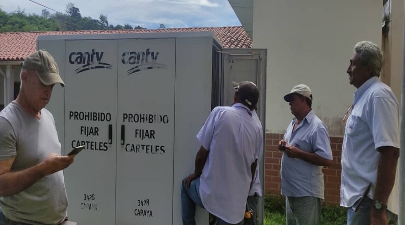 #Regionales 🇻🇪 <a href="/salaprensaCantv/">Cantv</a> realiza labores de mantenimiento correctivo en cable de alta capacidad, específicamente en la calle Barreto de Maturín, estado Monagas

#MundoPluripolar #5Jun