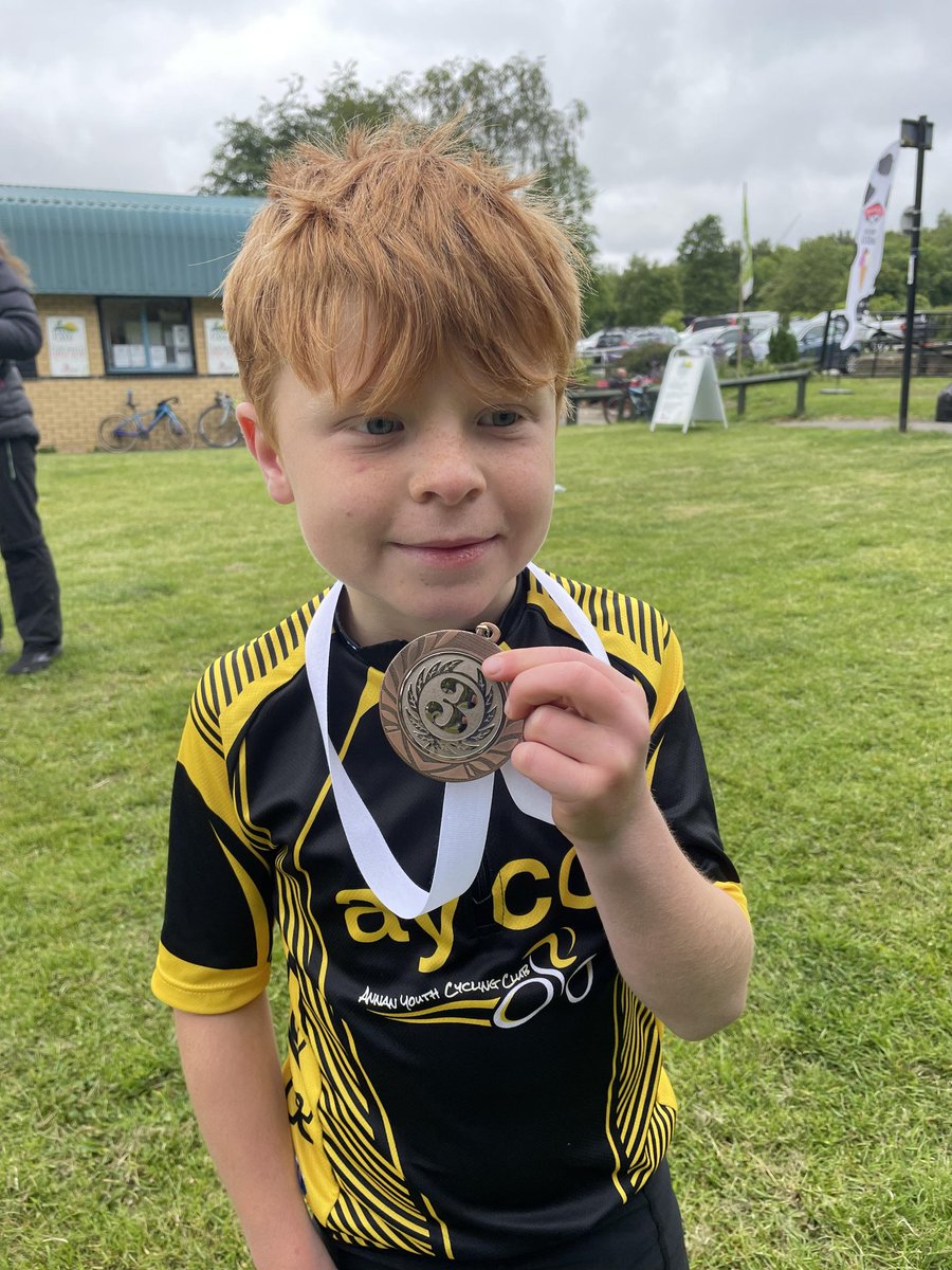 AYCC AT HETTON LYON FOR ROUND 4 IF THE NORTH EAST YOUTH LEAGUE

Young Samuel was racing at on Sunday.  Samuel's dad and race manager reported that things went really well and Samuel finished third 🥉   He’s rightly very happy 

Thank you to Adam for sharing the photos!